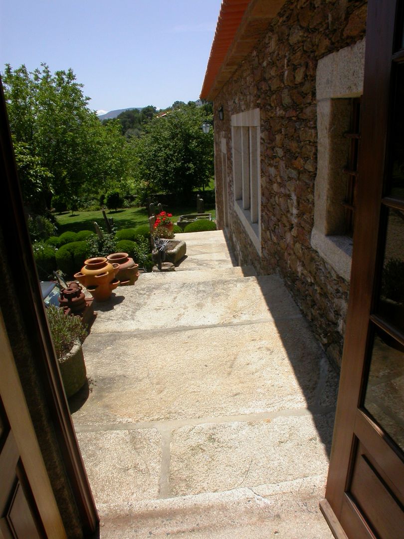 Quinta da Cantareira, Borges de Macedo, Arquitectura. Borges de Macedo, Arquitectura. Varandas, marquises e terraços campestres