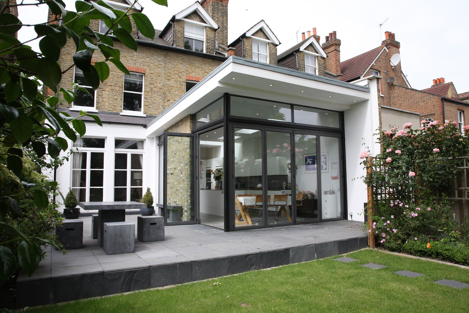 Merton Hall Road, Concept Eight Architects Concept Eight Architects Casas modernas