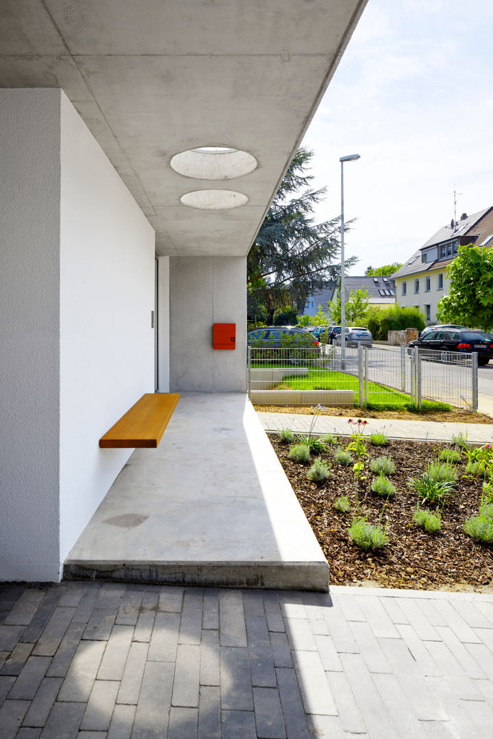 Modernes Einfamilienhaus mit puristischer Note, Marcus Hofbauer Architekt Marcus Hofbauer Architekt บ้านและที่อยู่อาศัย