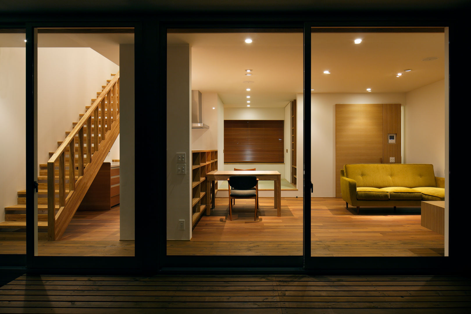 寺尾台の家, 向山建築設計事務所 向山建築設計事務所 Modern living room