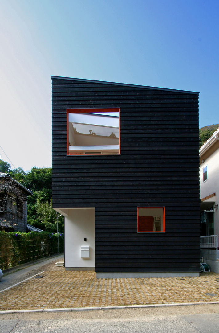 極楽寺の家, 向山建築設計事務所 向山建築設計事務所 Casas estilo moderno: ideas, arquitectura e imágenes