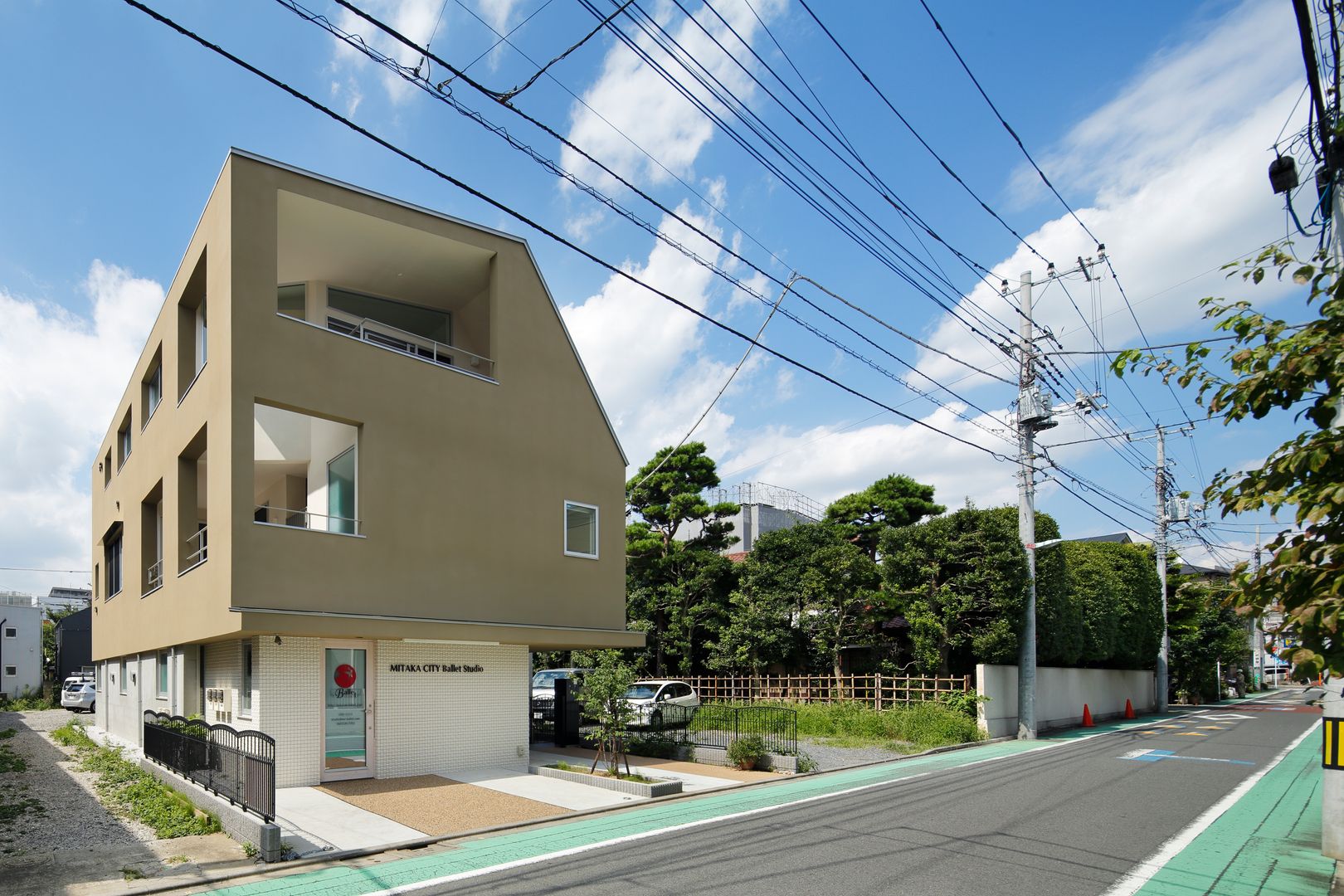 三鷹の家, 向山建築設計事務所 向山建築設計事務所 Case moderne