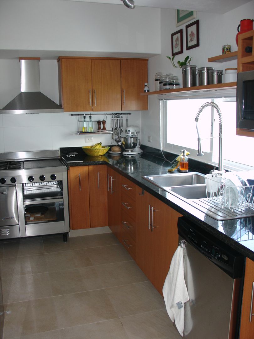 Casa habitacion en en Cozumel Quintana Roo, A2 HOMES SA DE CV A2 HOMES SA DE CV Minimalist kitchen