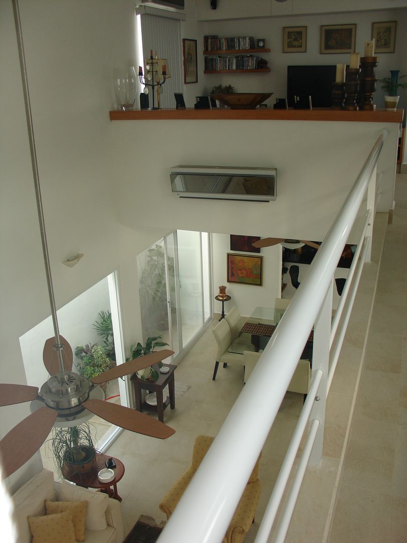 Casa habitacion en en Cozumel Quintana Roo, A2 HOMES SA DE CV A2 HOMES SA DE CV ระเบียงและโถงทางเดิน