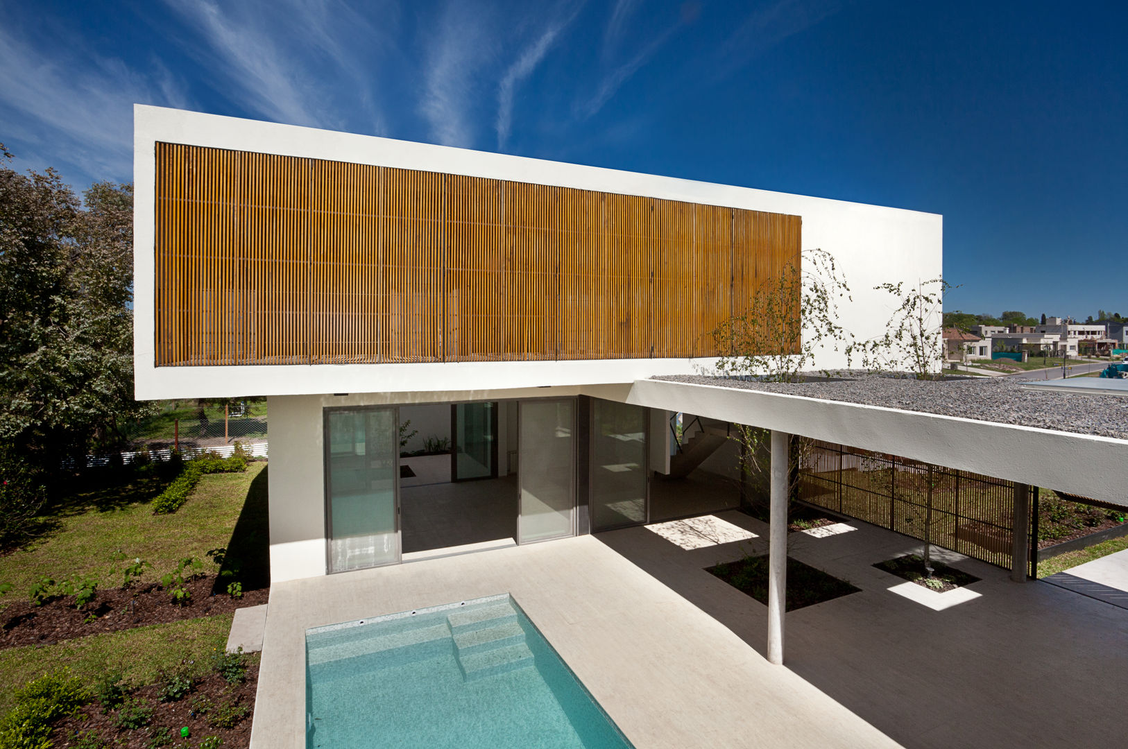 Casa Pedro, VDV ARQ VDV ARQ Modern home