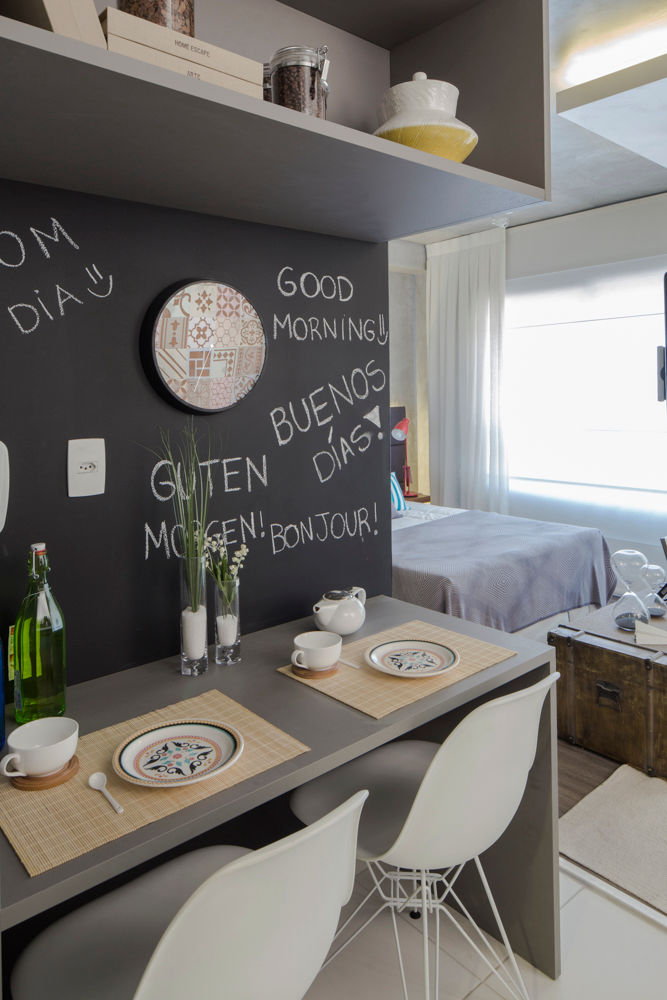 Vila Madalena | Decorados, SESSO & DALANEZI SESSO & DALANEZI Cucina moderna Piani di lavoro