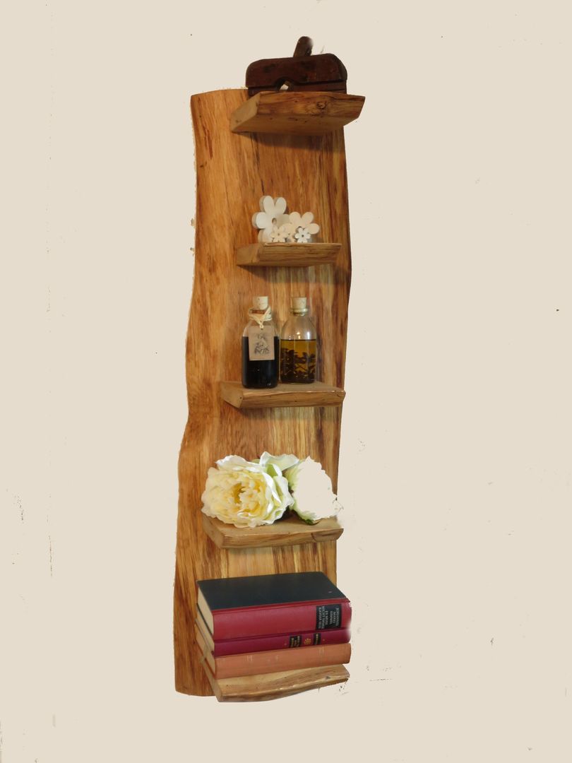 homify Phòng khách phong cách đồng quê Gỗ Wood effect Shelves