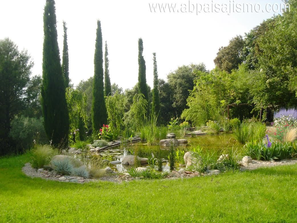 Estanque de Girona, abpaisajismo abpaisajismo Сад в стиле модерн