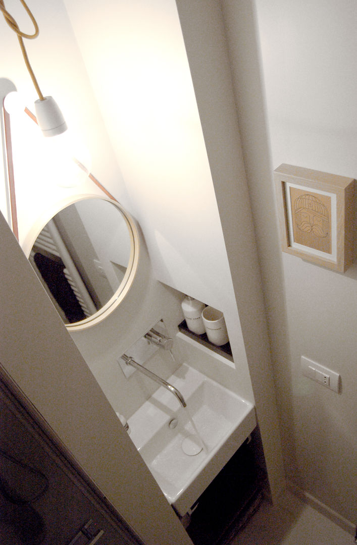 The Studio. (Design in 15mq ), Moodern Moodern Scandinavian style bathroom