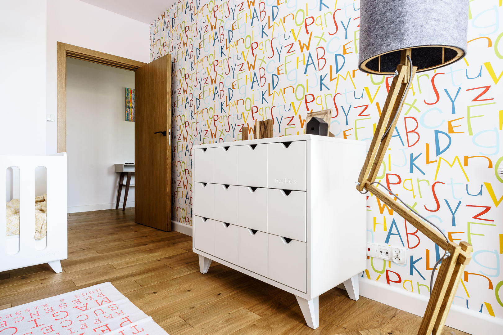 homify Stanza dei bambini in stile industriale