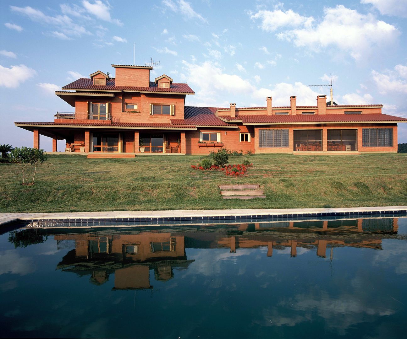 CASA DE FAZENDA, IDALIA DAUDT Arquitetura e Design de Interiores IDALIA DAUDT Arquitetura e Design de Interiores Casas de estilo rústico