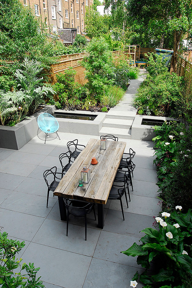 Contemporary Garden Design by London Based Garden Designer Josh Ward Josh Ward Garden Design モダンな庭 木 木目調