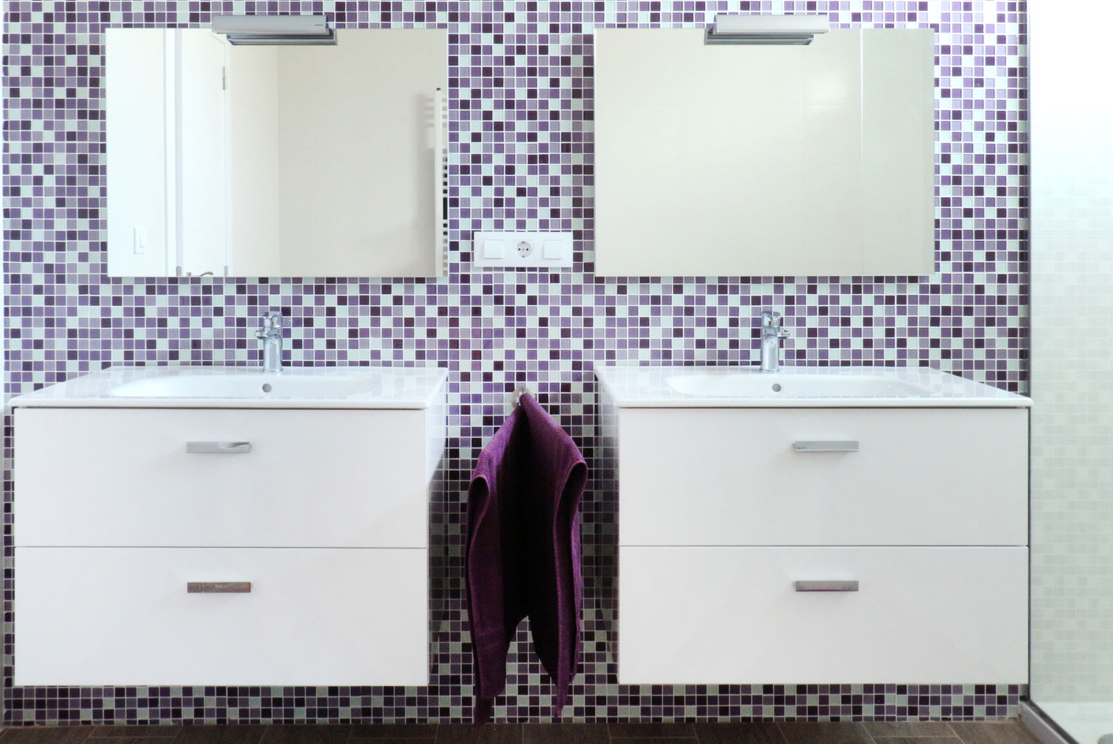 Casa de VV, en La Cañada, acertus acertus Ванная комната в стиле модерн Дерево Эффект древесины