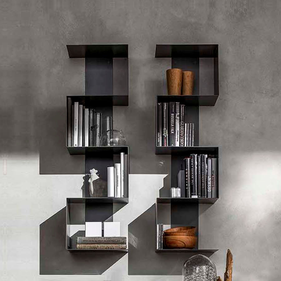 'Viper' Minimalist wall mounted bookshelf by Santa Lucia homify Salones de estilo moderno Metal Estanterías