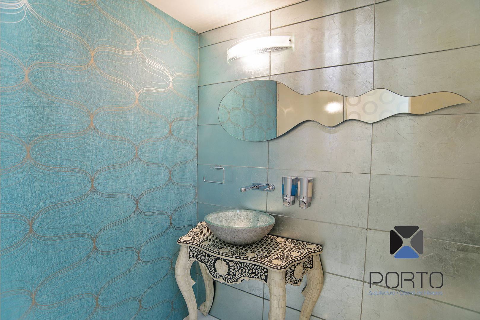 Proyecto Residencial "La Ramona.", PORTO Arquitectura + Diseño de Interiores PORTO Arquitectura + Diseño de Interiores Eclectic style bathrooms