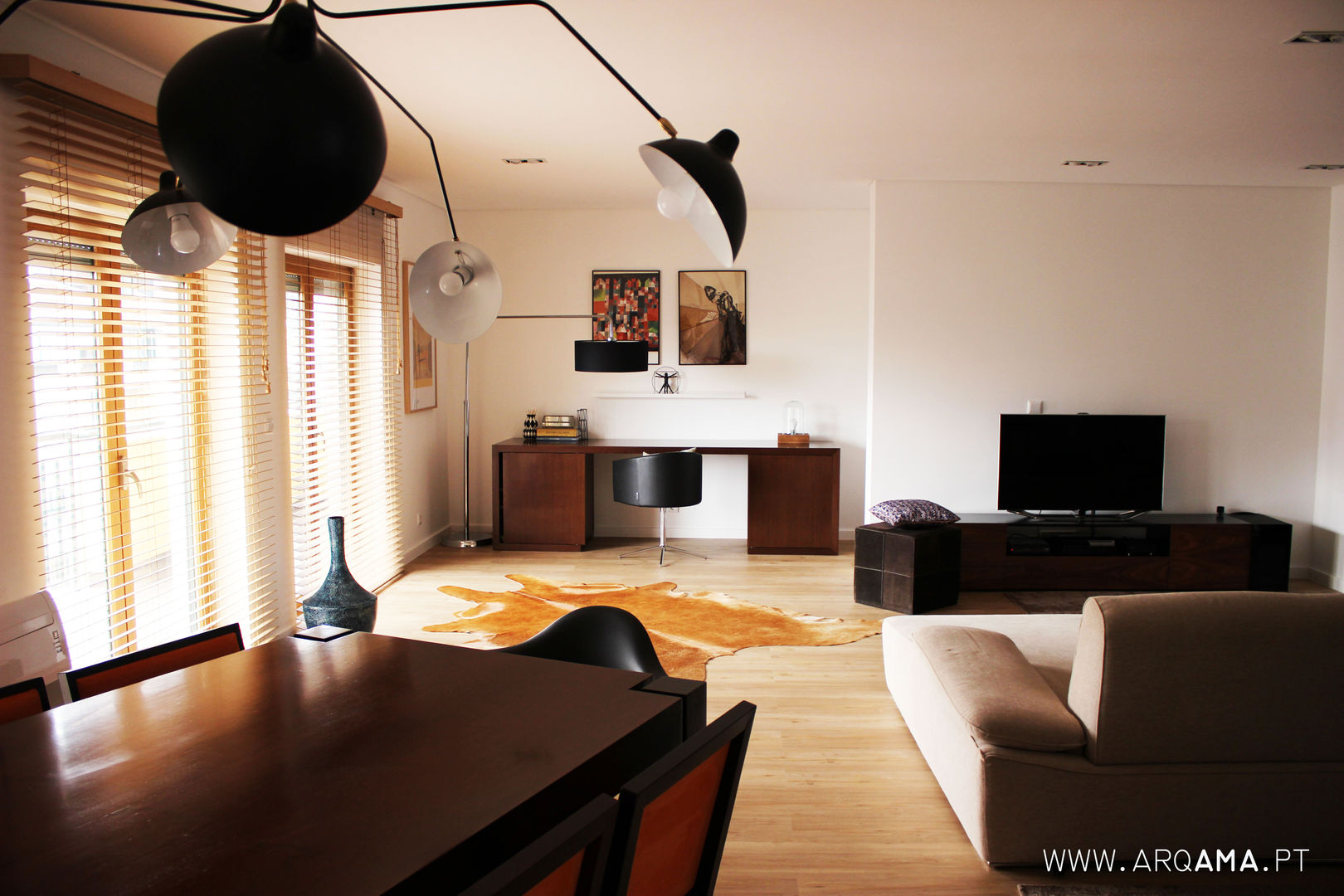 SCANDINAVIAN HOUSE PROJECT, ARQAMA - Arquitetura e Design Lda ARQAMA - Arquitetura e Design Lda Living room