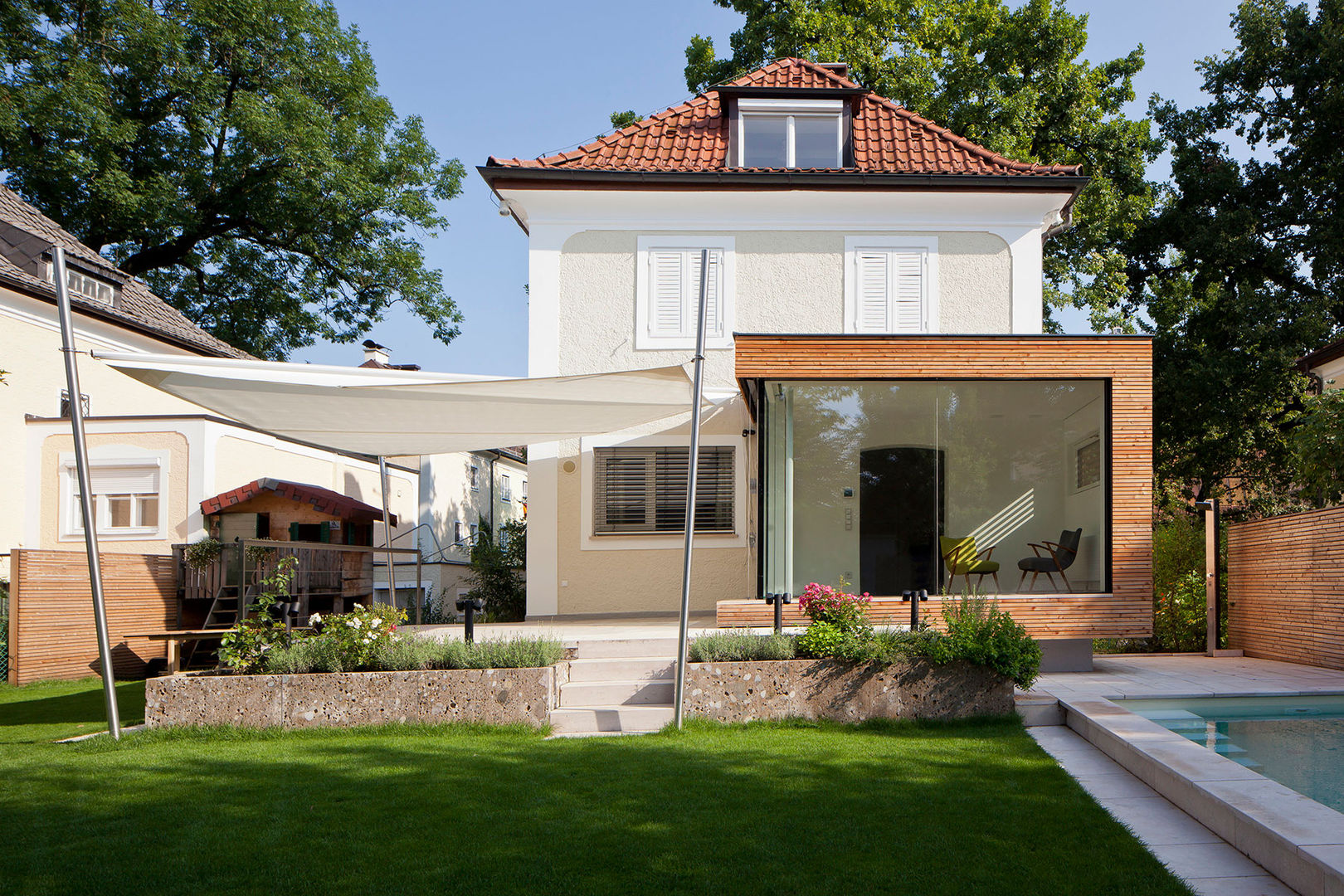 Umbau und Anbau für ein Haus in Salzburg, aichberger architektur ZT aichberger architektur ZT Casas de estilo clásico Madera Acabado en madera