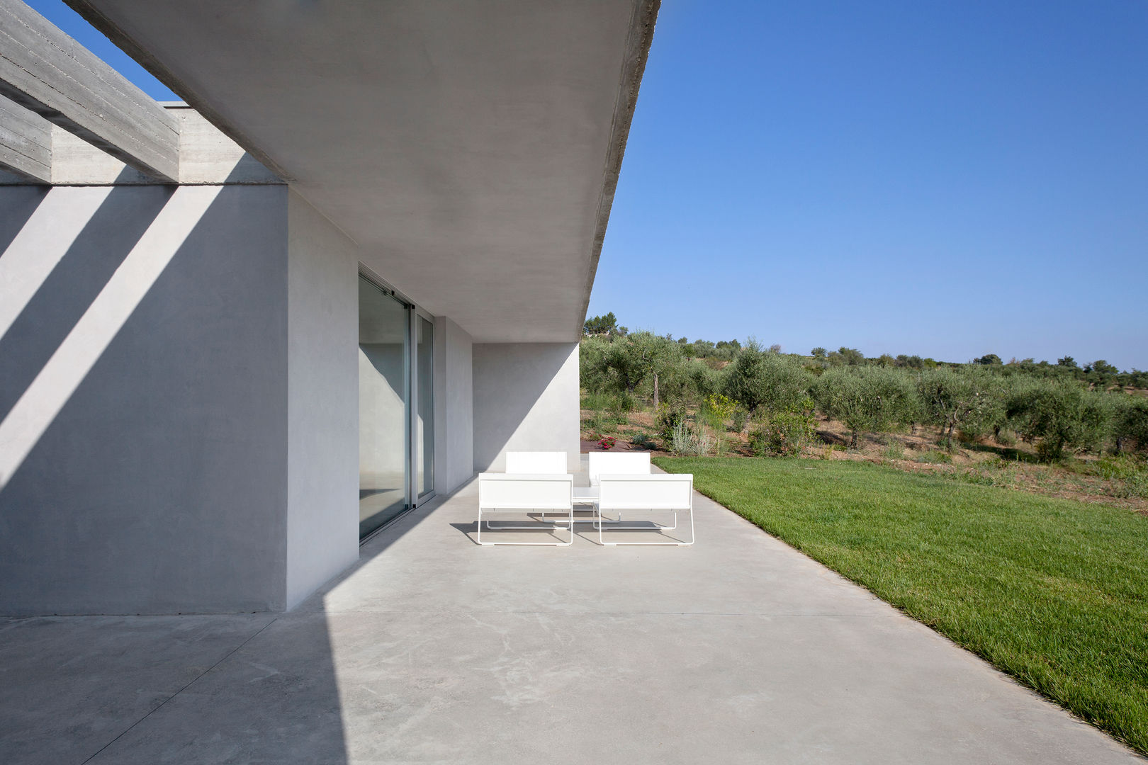 RESIDENZA PRIVATA, Open Space / Architecture Open Space / Architecture Mediterranean style house