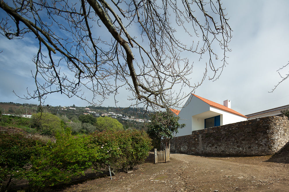 Caseiros House , SAMF Arquitectos SAMF Arquitectos Будинки