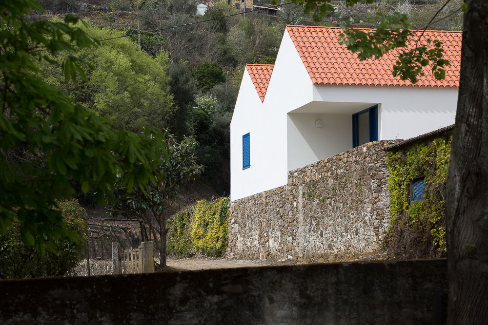 Caseiros House , SAMF Arquitectos SAMF Arquitectos Casas de estilo rural