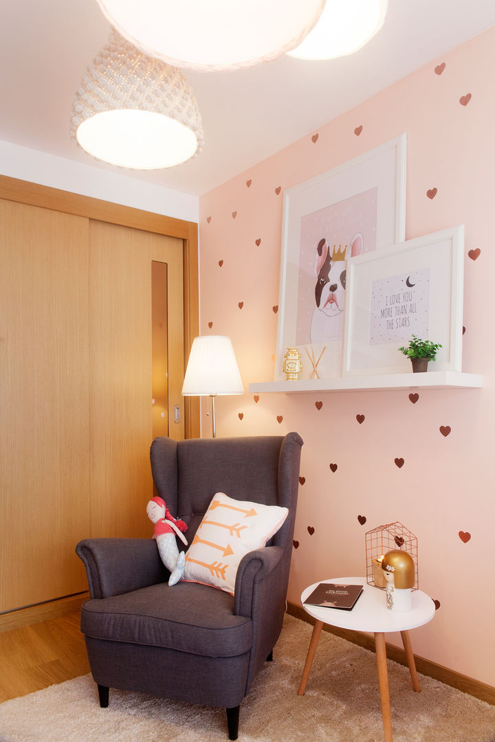 Baby Room, MYAH - Make Yourself At Home MYAH - Make Yourself At Home Dormitorios infantiles modernos