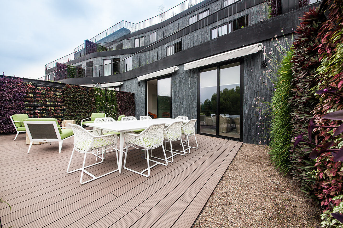 homify Balcon, Veranda & Terrasse modernes