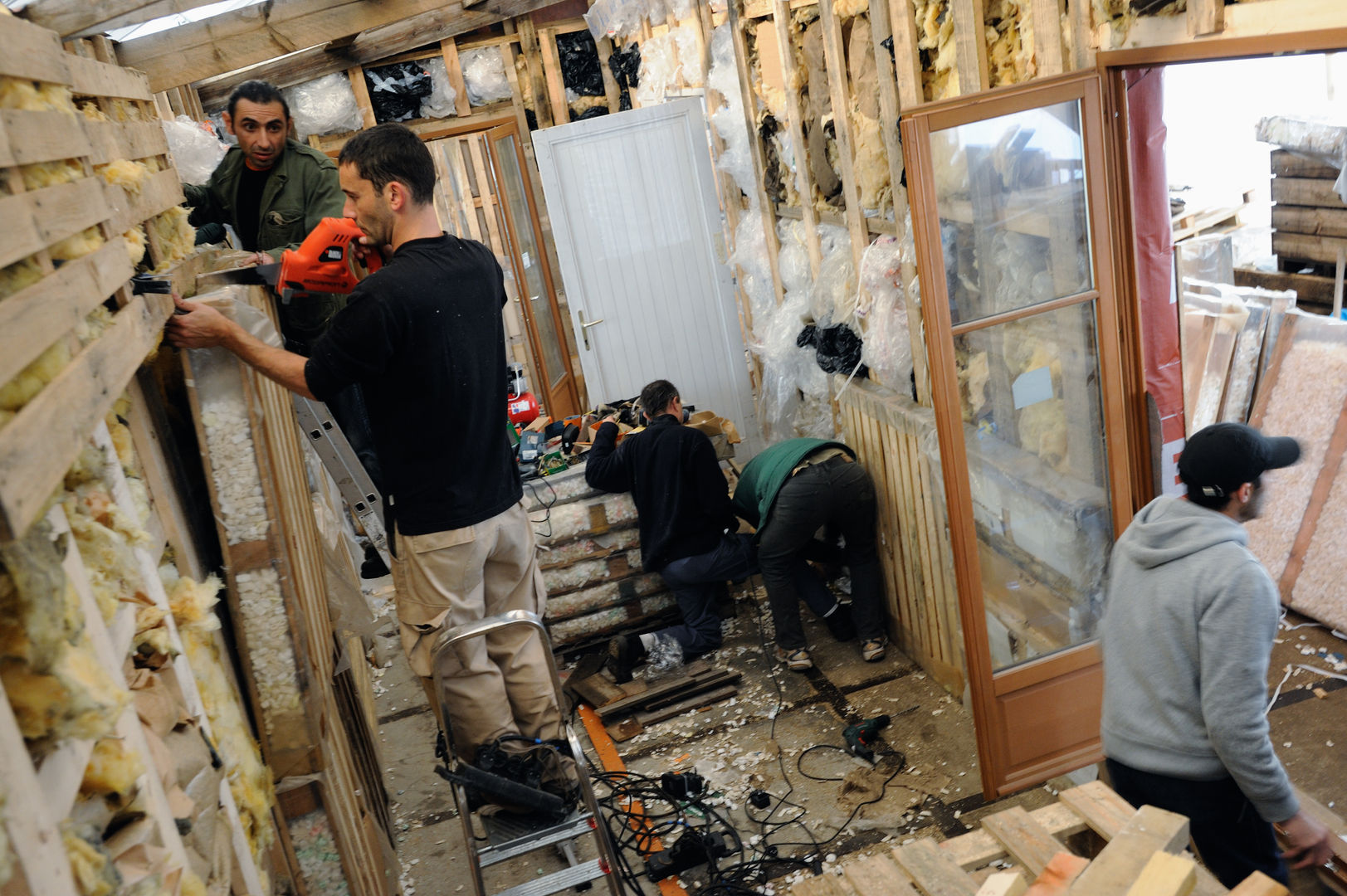 Villa Dechets, Frédéric TABARY Frédéric TABARY Paredes y pisos eclécticos Madera Acabado en madera