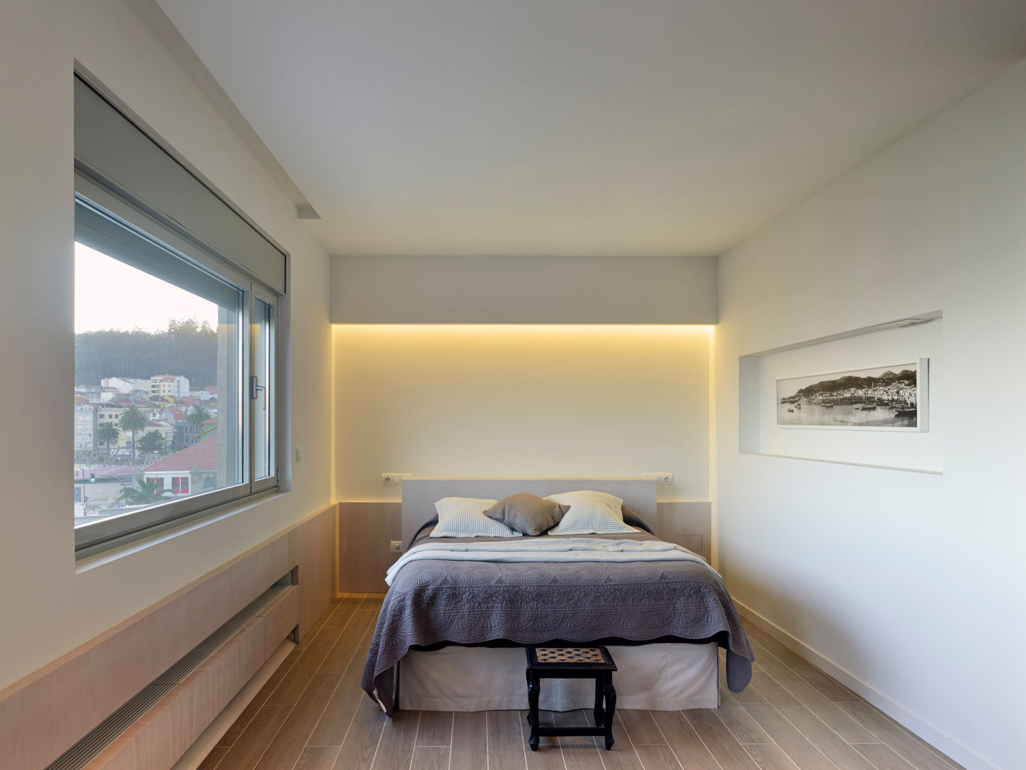 rehabilitación integral en Cangas, rodríguez + pintos arquitectos rodríguez + pintos arquitectos Bedroom