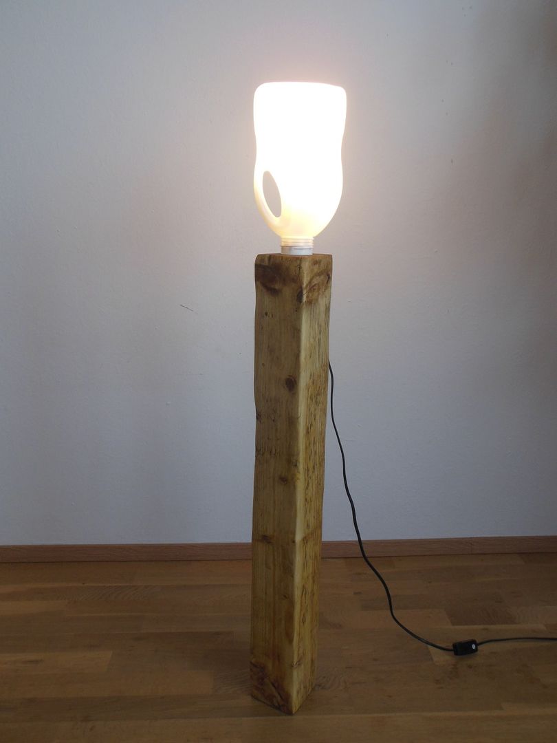 Stehlampe/Holzlampe ! Upcycling !, Holzsteinkunstobjekte Holzsteinkunstobjekte Phòng học/văn phòng phong cách chiết trung