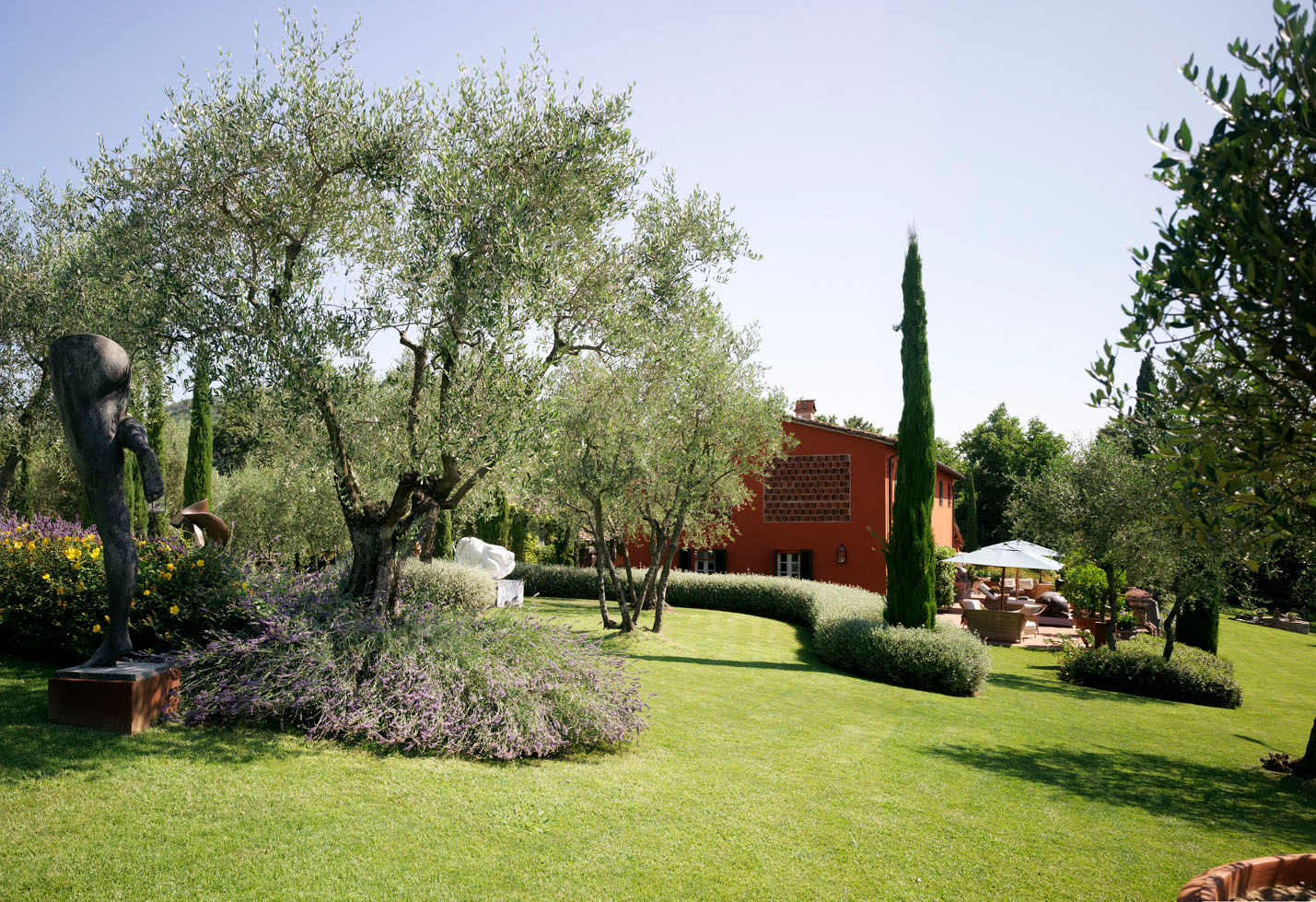 Arte e paesaggio sulle colline toscane, Giuseppe Lunardini Architetto del Paesaggio Giuseppe Lunardini Architetto del Paesaggio Сад в средиземноморском стиле