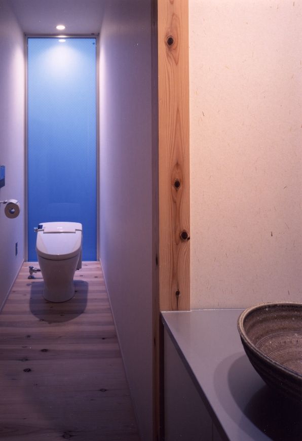 midorimachi house, 髙岡建築研究室 髙岡建築研究室 Modern bathroom