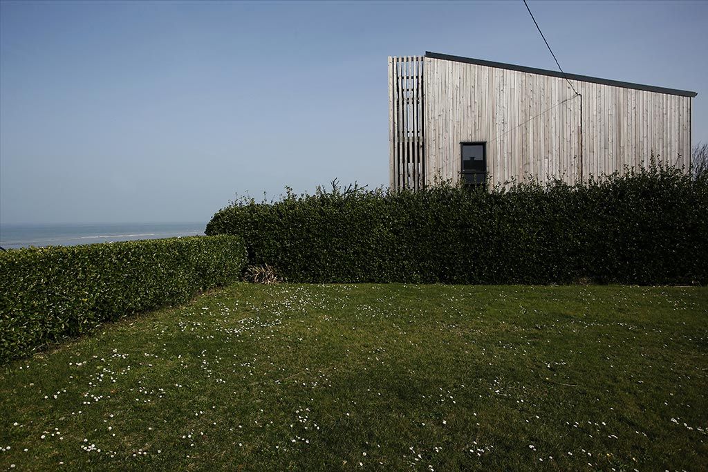 Maison de Vacances Ver/Mer , Natacha Goudchaux Architecte d'interieur Natacha Goudchaux Architecte d'interieur 모던스타일 주택