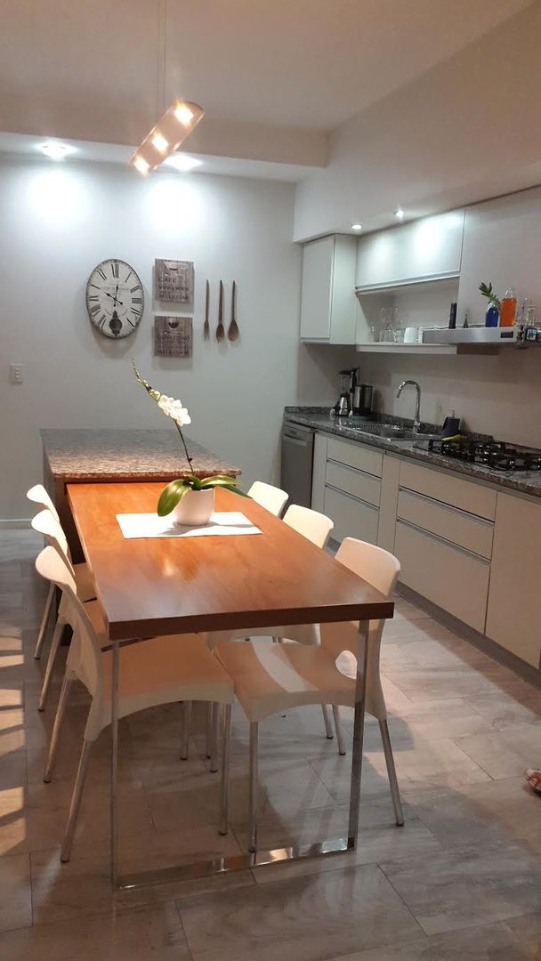 Reforma de Comedor, CASA LEIRO CASA LEIRO Nhà bếp phong cách hiện đại