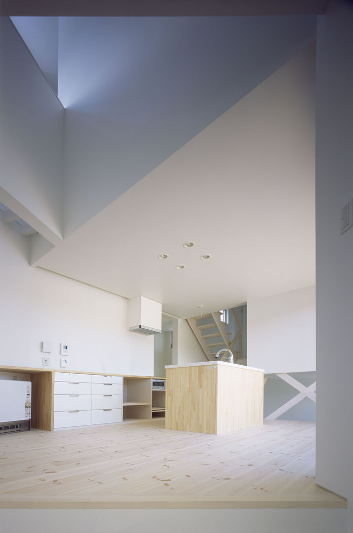 ハマノイエ, 関建築設計室 / SEKI ARCHITECTURE & DESIGN ROOM 関建築設計室 / SEKI ARCHITECTURE & DESIGN ROOM Comedores de estilo moderno