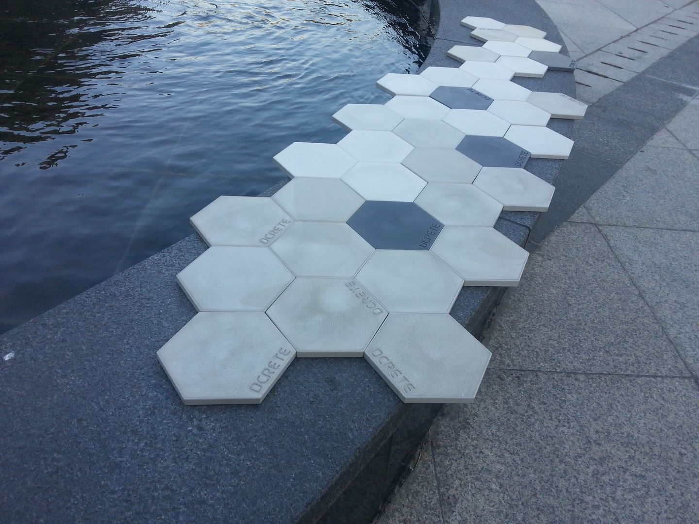 hexagon, dcrete dcrete Moderne Wände & Böden Fliesen Fliesen