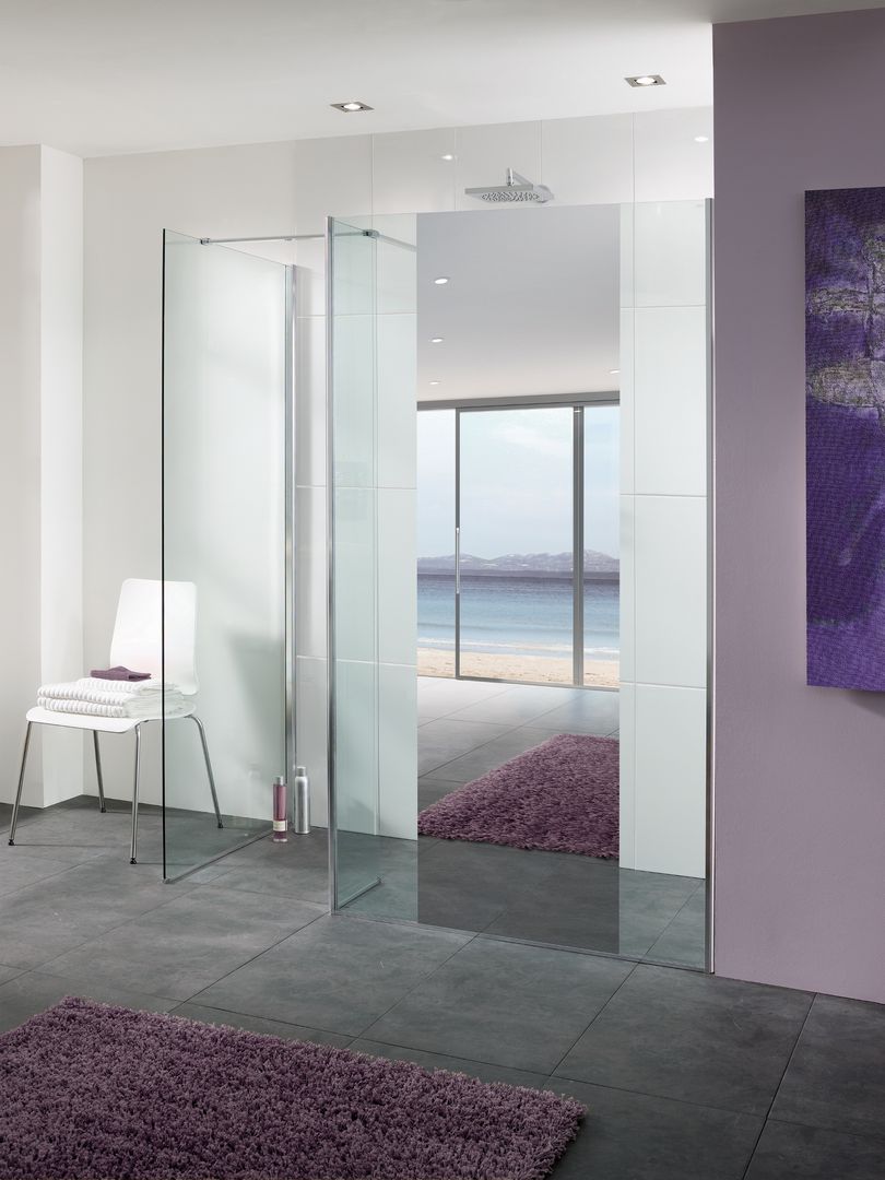 Mirror: Palma Lakes Bathrooms Baños modernos