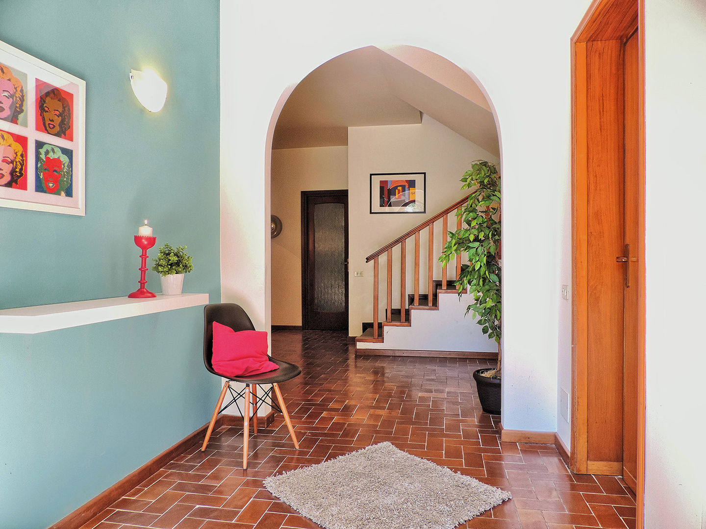 HOME STAGING PER VILLA CON PISCINA SUL LAGO MAGGIORE, IN VENDITA., Boite Maison Boite Maison