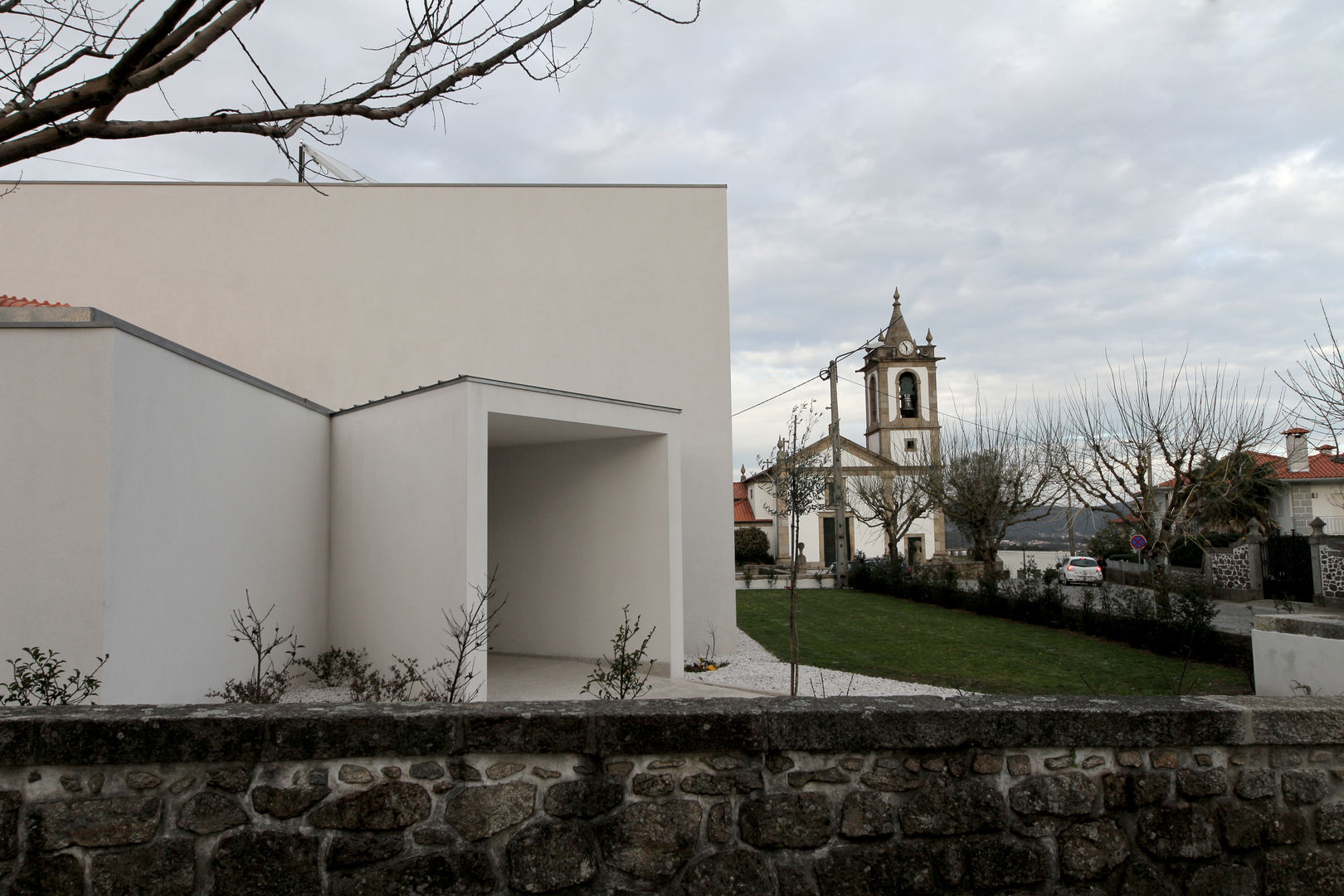 Casa em Carapeços, 3H _ Hugo Igrejas Arquitectos, Lda 3H _ Hugo Igrejas Arquitectos, Lda Minimalist house