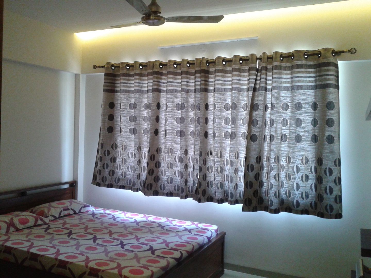 3bhk Residential Flat at Dhanori, DS DESIGN STUDIO DS DESIGN STUDIO Quartos modernos