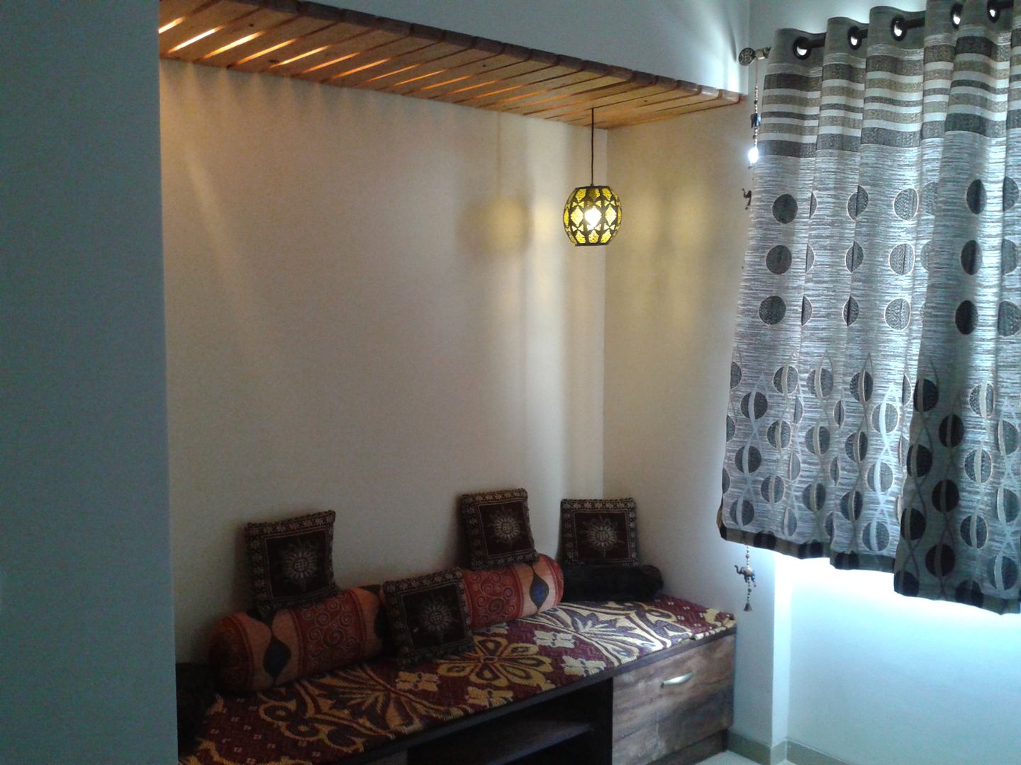 3bhk Residential Flat at Dhanori, DS DESIGN STUDIO DS DESIGN STUDIO Dormitorios de estilo moderno