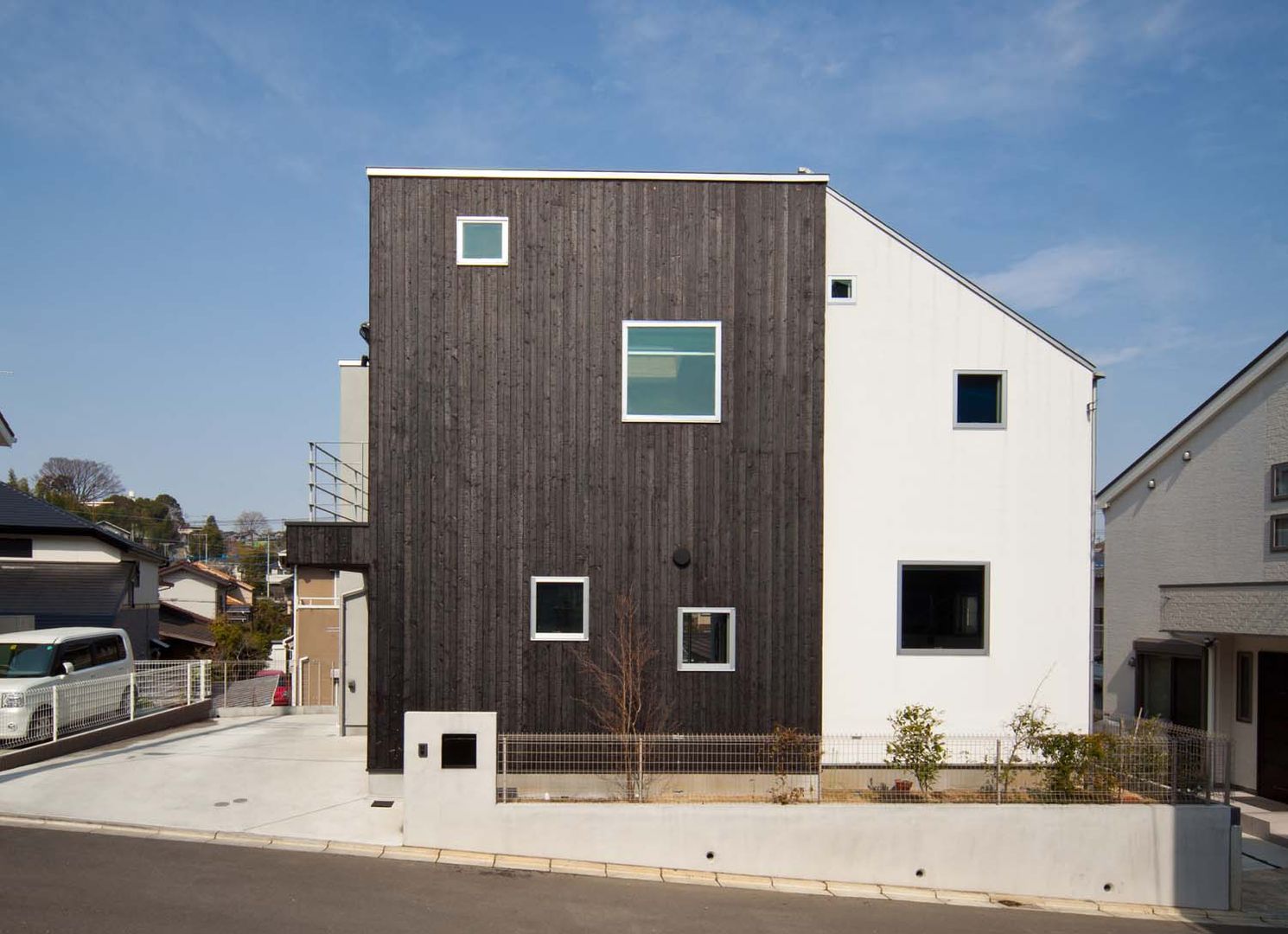 二俣川の家, ディンプル建築設計事務所 ディンプル建築設計事務所 Modern houses Wood Wood effect
