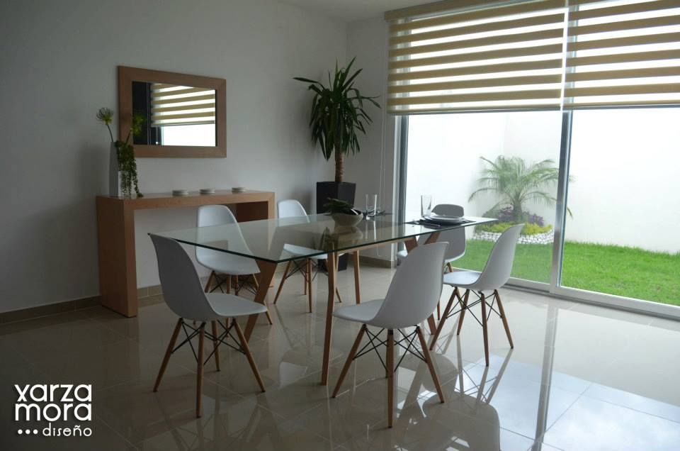 Casa muestra, Xarzamora Diseño Xarzamora Diseño Minimalist dining room