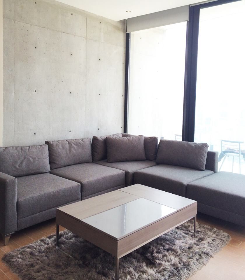 Muebles sobre diseño, Weld Weld Modern living room Side tables & trays