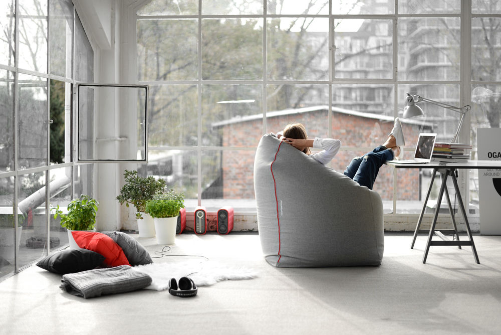 OFFICE ZIP, MIUKI MIUKI Livings de estilo moderno Salas y sillones