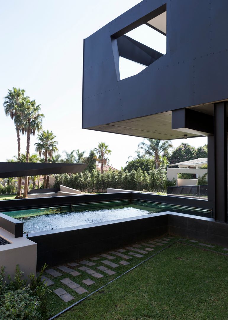 House in Kloof Road , Nico Van Der Meulen Architects Nico Van Der Meulen Architects Modern Evler