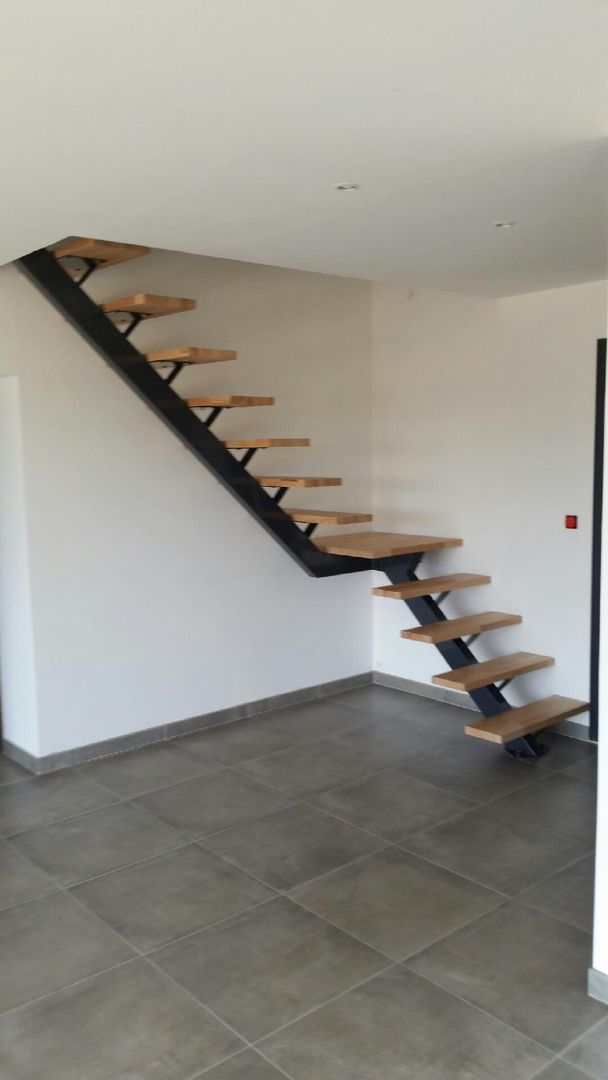 escalier en acier , metal brut metal brut Stairs Iron/Steel Stairs