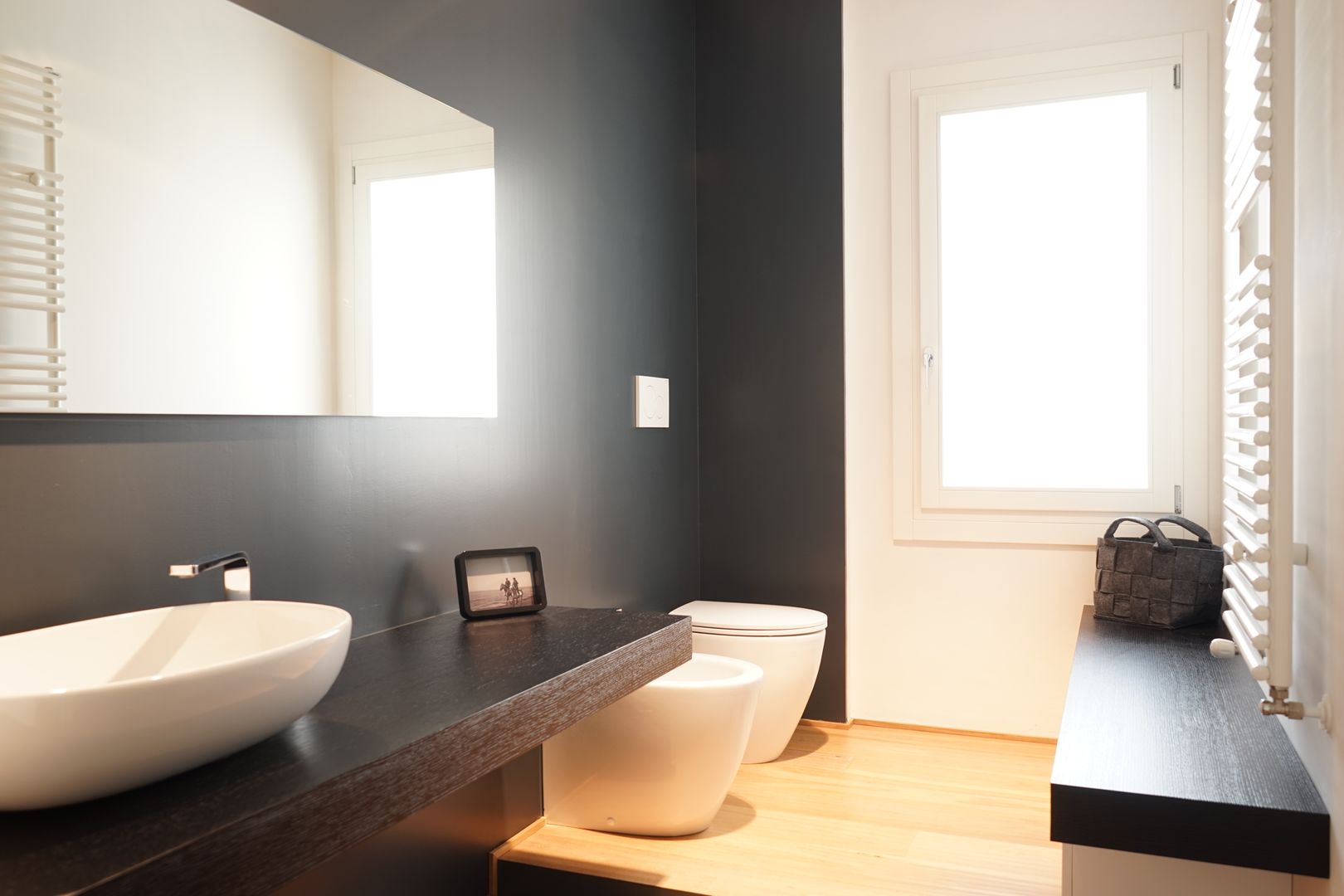 Appartamento G+S, Andrea Gaio Design Andrea Gaio Design Modern bathroom