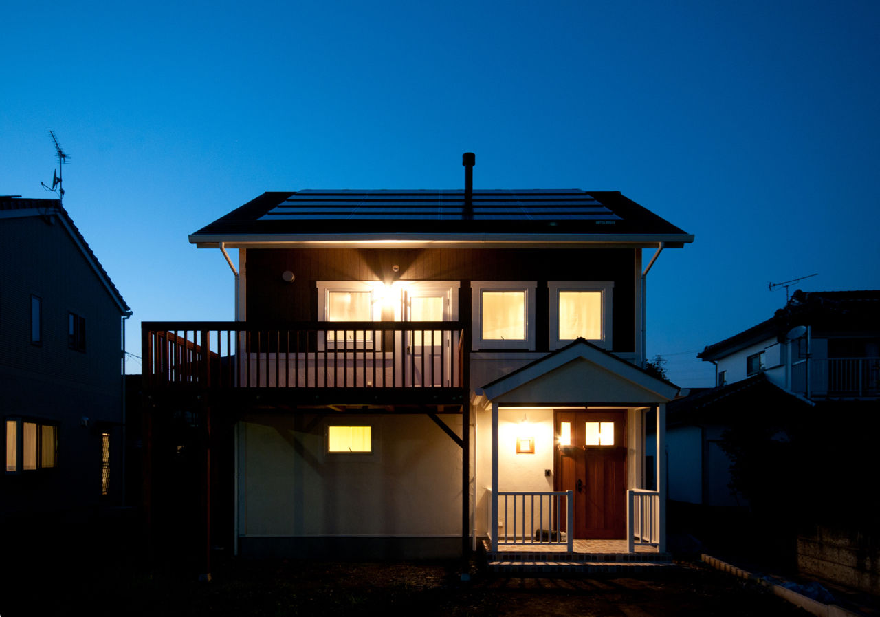 中戸祭の家, アトリエdoor一級建築士事務所 アトリエdoor一級建築士事務所 Classic style houses Wood Wood effect