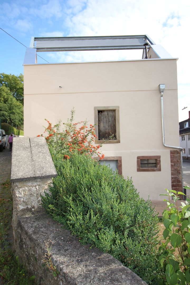 Scheunen Terrasse, erdudatz erdudatz Balcones y terrazas de estilo ecléctico