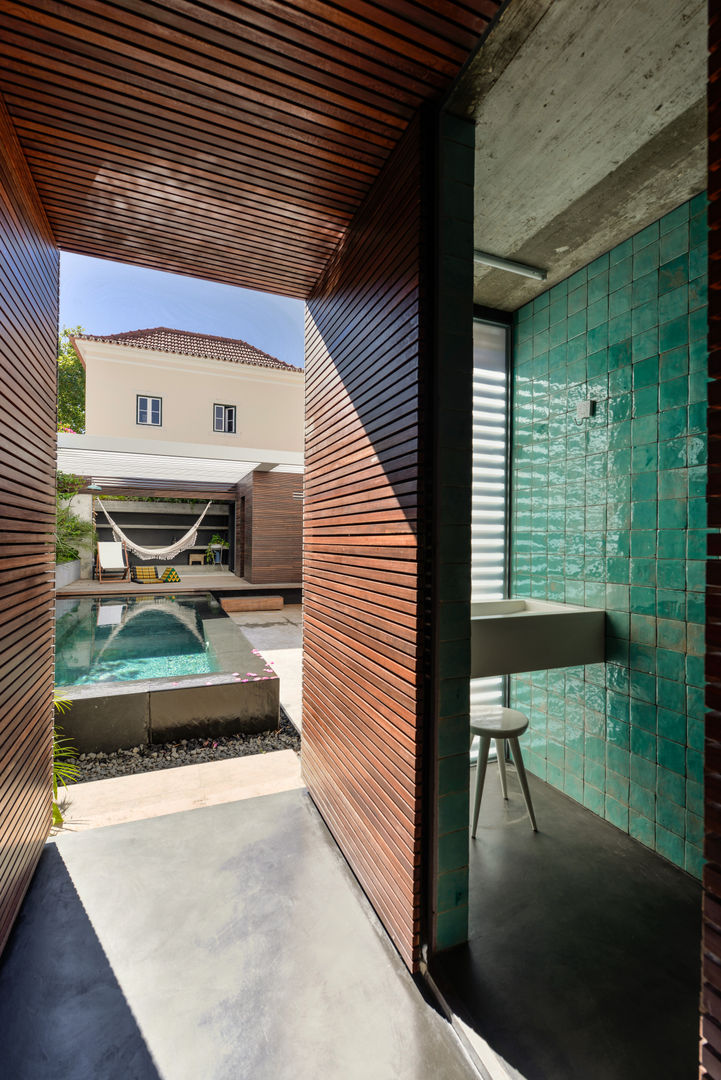 Casa Antiga de 1923, Ricardo Moreno Arquitectos Ricardo Moreno Arquitectos Modern bathroom